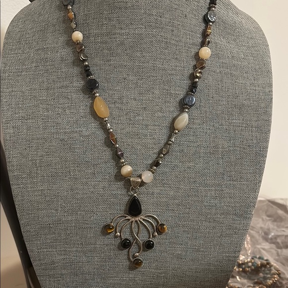 Artisan Jewelry - Gala beaded 24 inches necklace silvertone pendant